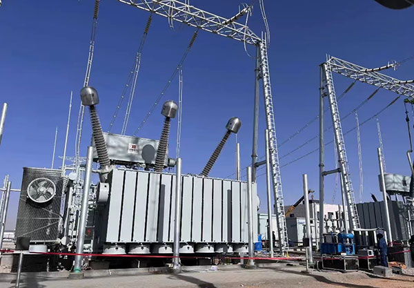 ������Դ������ű�̲500MW�����ɳ��Ŀ���ܵ�վ330kV��ѹ���׹�������Ƭ